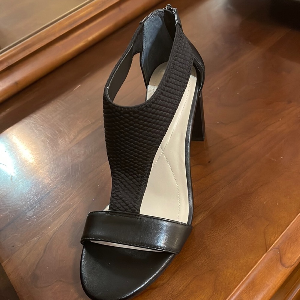 Black Alfani heels